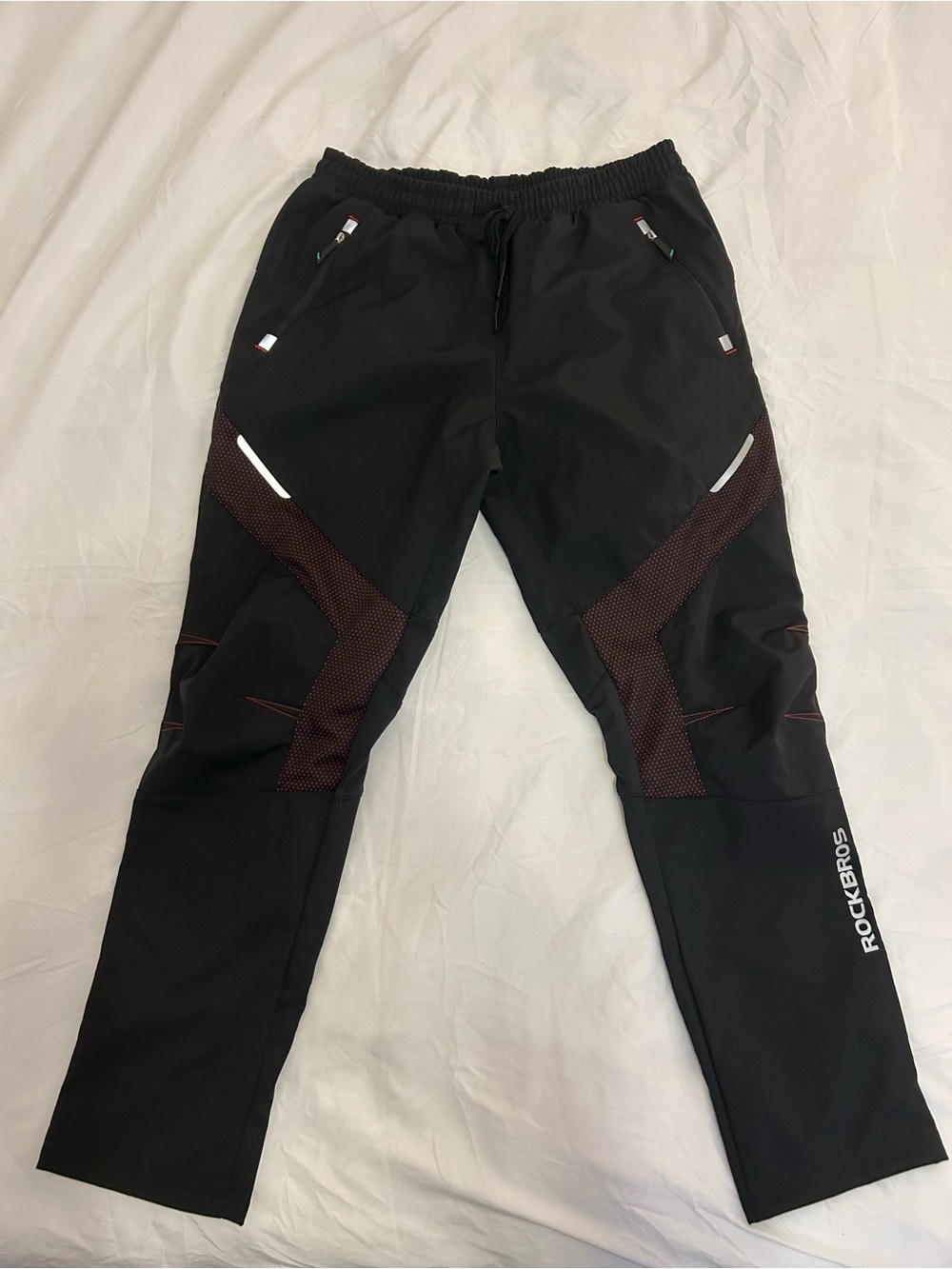 Roeckl/RockBros Black Men's Performance Joggers with Burgundy Panels